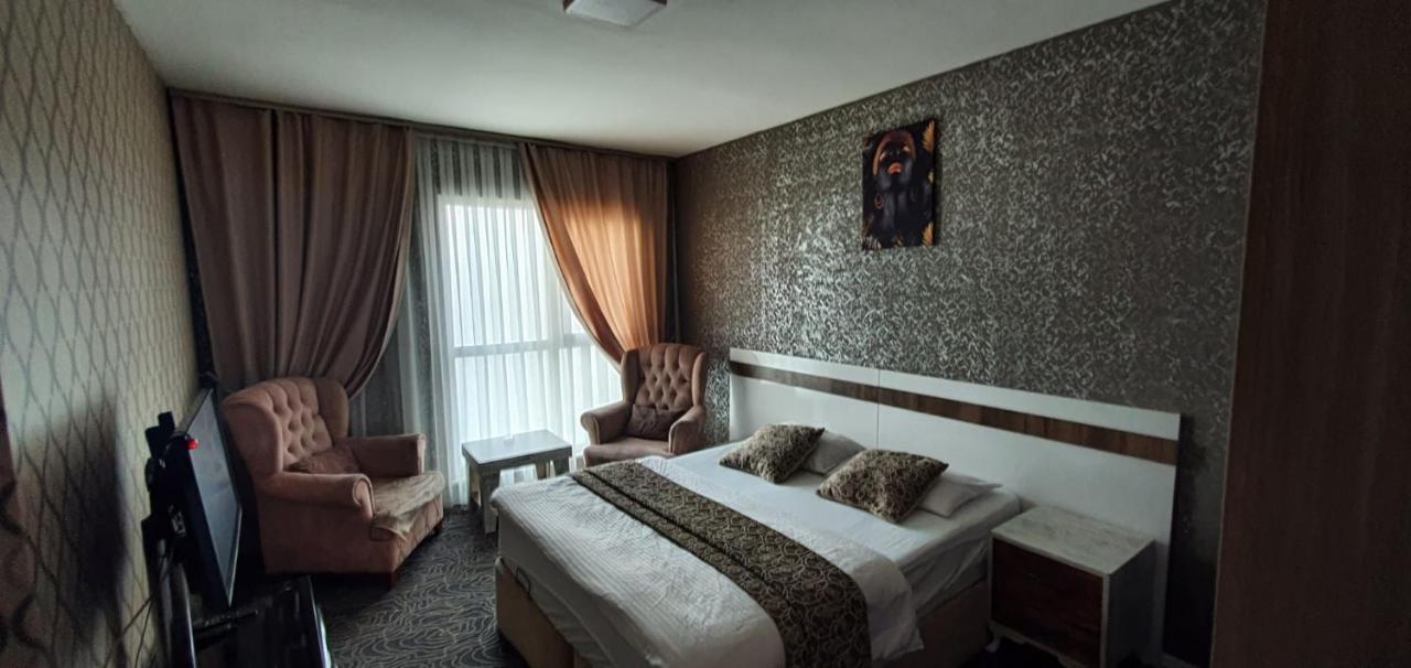 Inci House Aparthotel Istanboel Buitenkant foto